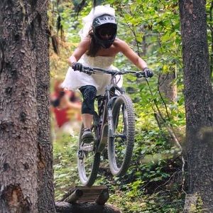 Meet your Posher, Anne-marie